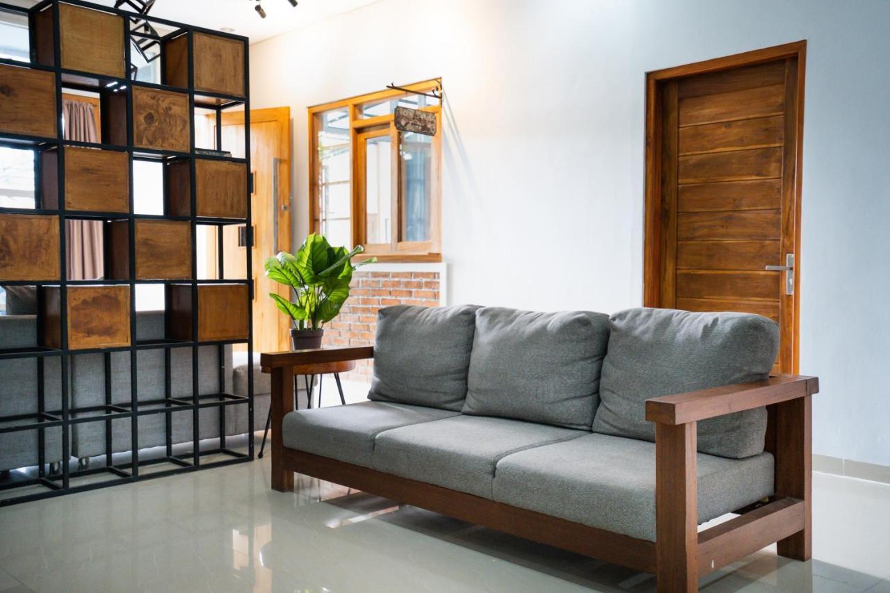 Casa de Odua Homestay Ngabean Luaran gambar